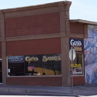 Come on in and say "Hello!"