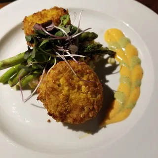 corn encrusted crab cakes