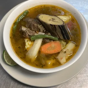 Sopa de res