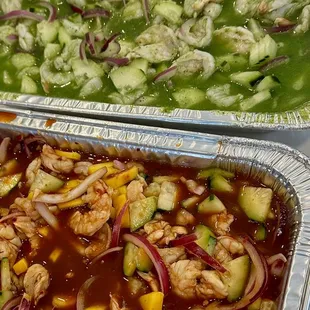 A Special Request.
Agua Chile Rojo y Verde!