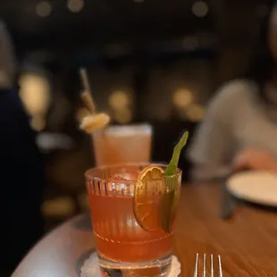 Old fashioned and mocktail