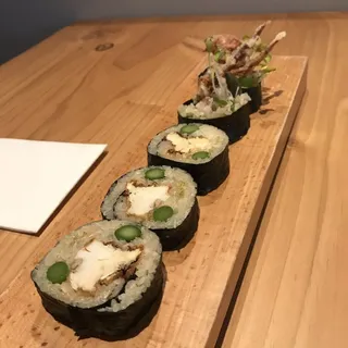 SOFT SHELL CRAB MAKI