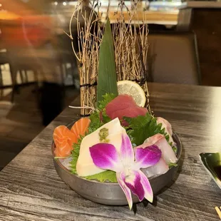 Sashimi sampler A