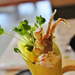 Soft Shell Crab Hand Roll