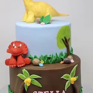 Dino Cake!