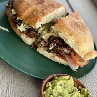 Steak sand w/fresh guacamole