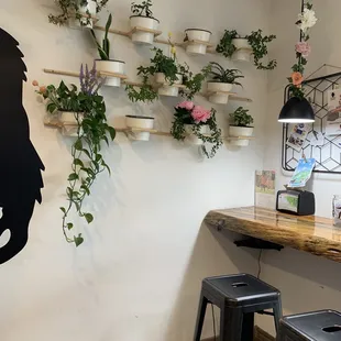Mother&apos;s Day decor