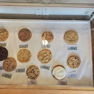 The types of cookies with the current seasonal cookies