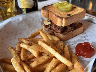 Bosque Brewing - Telshor Public House