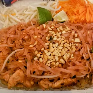 Chicken Pad Thai