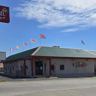 View of SAT Asian Seafood Restaurant from FM 78