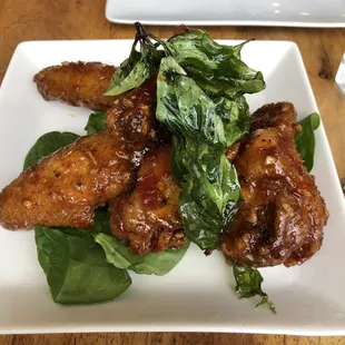 Crispy Garlic Wings