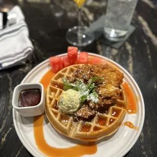 Chicken &amp; waffles (brunch)