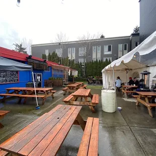 Covered and uncovered seating