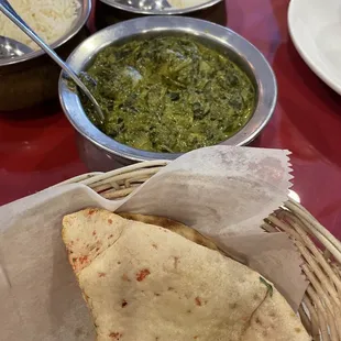 44. Aloo Palak