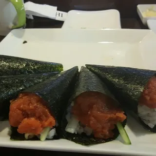 spicy tuna handroll