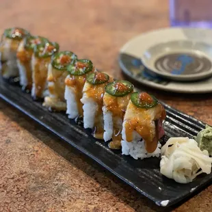 Spicy scallop roll