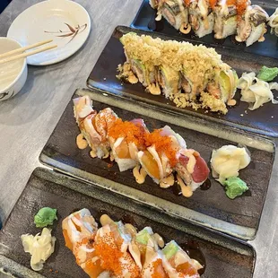 Satori, Elk Grove, Crunchy and Esquire rolls