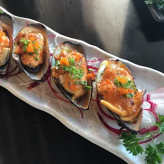 Baked Green Mussels (4 pcs)