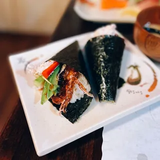 Soft Shell Crab Hand Roll