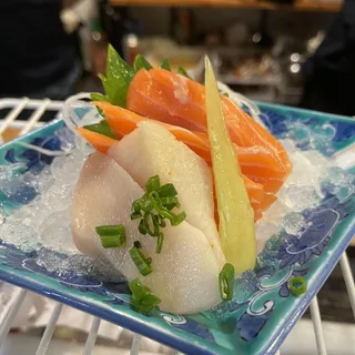 Salmon Sashimi (5 pcs)