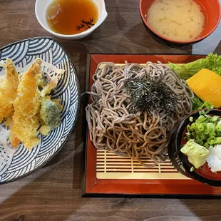 Tenzaru Soba - Tempura With Chilled Buckwheat Noodles