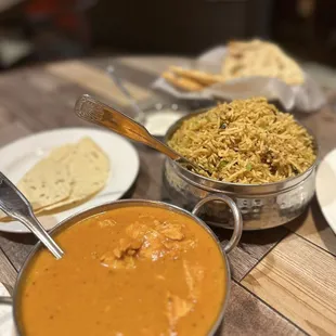 Food was so good and especially, garlic nan is amazing