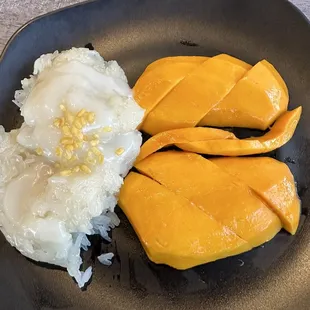 Sweet Sticky Rice with MANGO