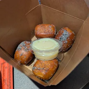 Dessert dumplings with sweet condensed milk (2/5 stars)