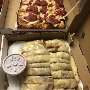 Large 3 topping pizza and garlic bread