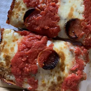 pepperoni and mozzarella pizza