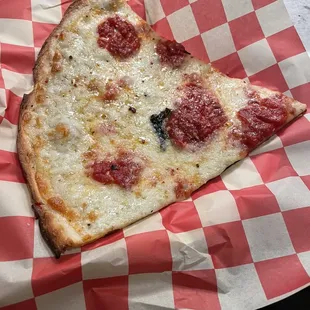 Classic cheese slice