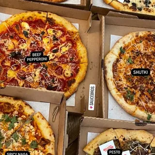 Garlic Ghee Mushroom Pizza