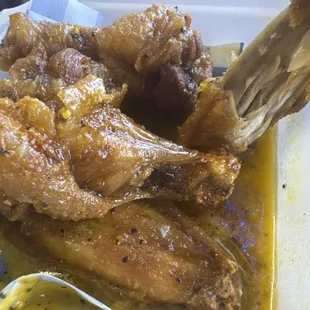 The lemon, honey, pepper water down wings