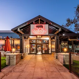 Sauced BBQ & Spirits - El Segundo