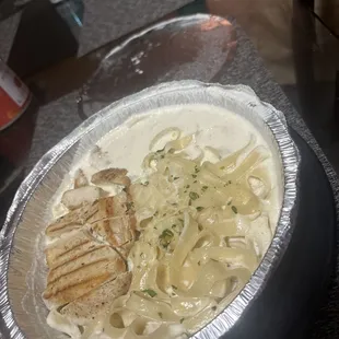 Alfredo w/ grilled chicken