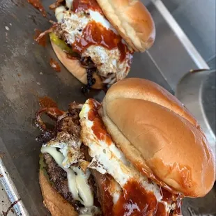 2x Two Hands, Extra Sassy. Ohh, And Can You Brunch It Up For Me Too Please