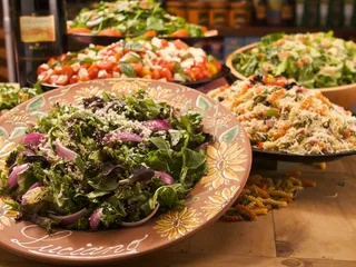 Luciano Express Pizzeria - Rivercenter Mall