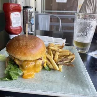 The bacon CB excellente