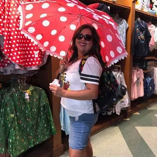 Adriana R.