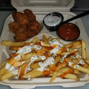 Boneless poppers and buffalo fries