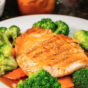 seafood, grilled fish, grilled seafood, fish, food