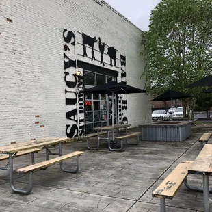 outside, ramen and noodles