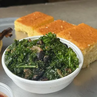 Large Kale and Blackbeans