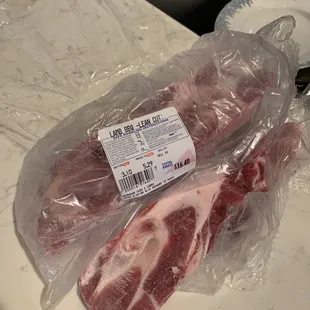 This is not lean cut. Please don't fool people by putting fat and charging extra.