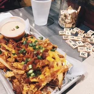 Sauly fries and sauly sauce