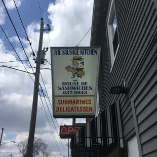 the outside of the restaurant