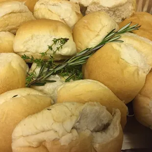 Rolls with rosemary
