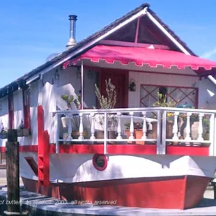 ..and historic house boats