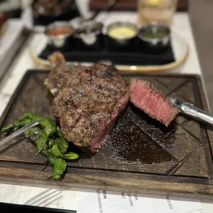 The meat was cooked/seasoned perfectly. The flight of sauces made it seem like I was eating 4 different steaks.